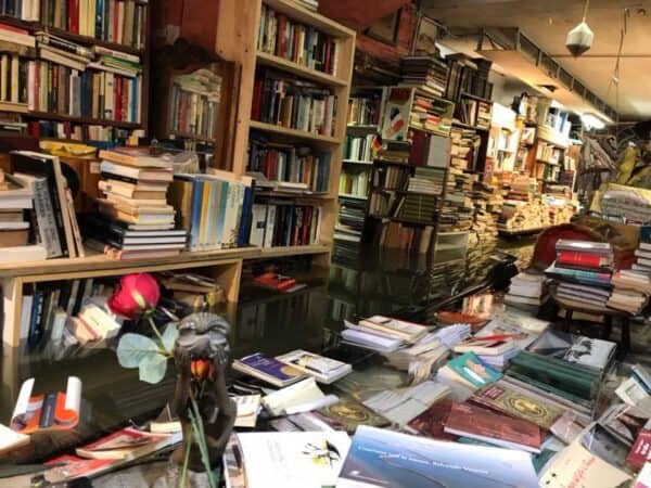 15 of the Best Bookstores in the World
