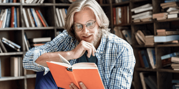 What to Look For in Men's Reading Glasses