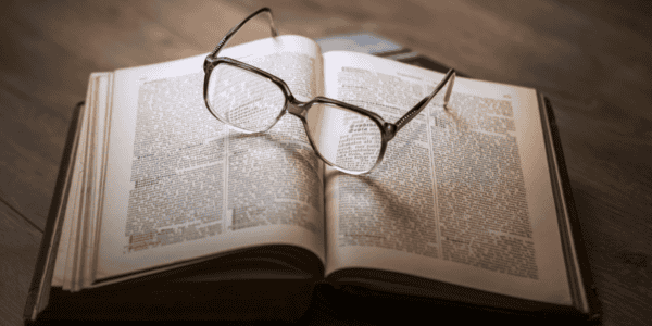 What are the benefits of prism reading glasses